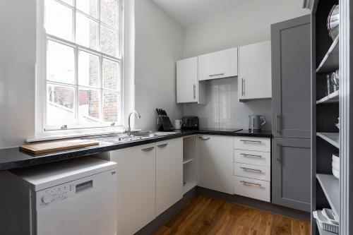 Shannon-Kings-Centre-Maldon-1109-of-1400-Edit