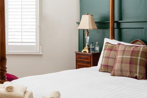 Shannon-Kings-Centre-Maldon-401-of-1400-Edit